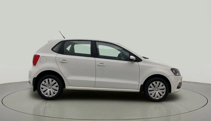 2016 Volkswagen Polo COMFORTLINE 1.2L, Petrol, Manual, 58,959 km, Right Side View