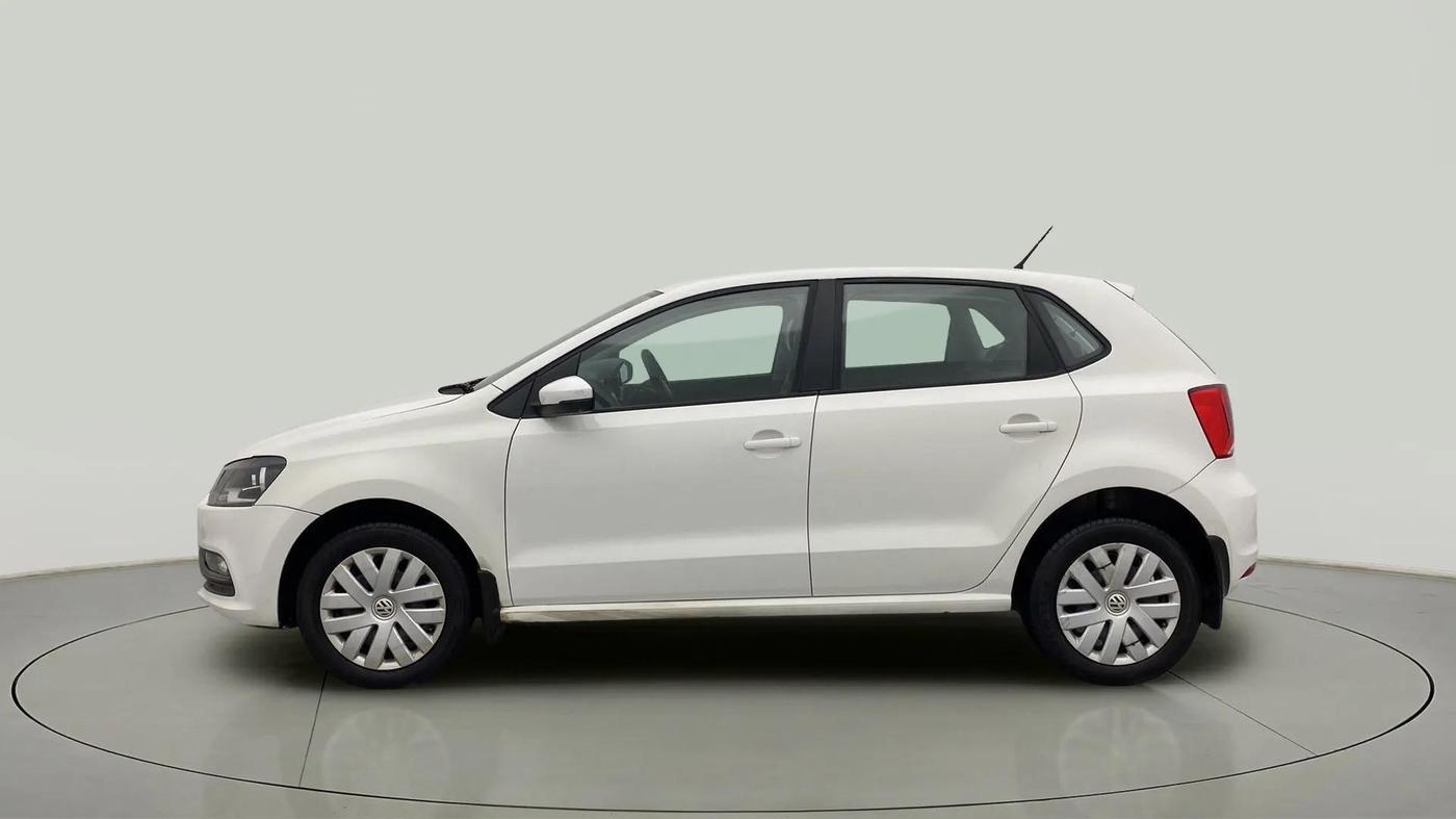 2016 Volkswagen Polo COMFORTLINE 1.2L, Petrol, Manual, 58,959 km, Left Side