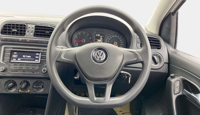 2016 Volkswagen Polo COMFORTLINE 1.2L, Petrol, Manual, 58,959 km, Steering Wheel Close Up