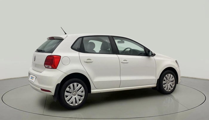 2016 Volkswagen Polo COMFORTLINE 1.2L, Petrol, Manual, 58,959 km, Right Back Diagonal