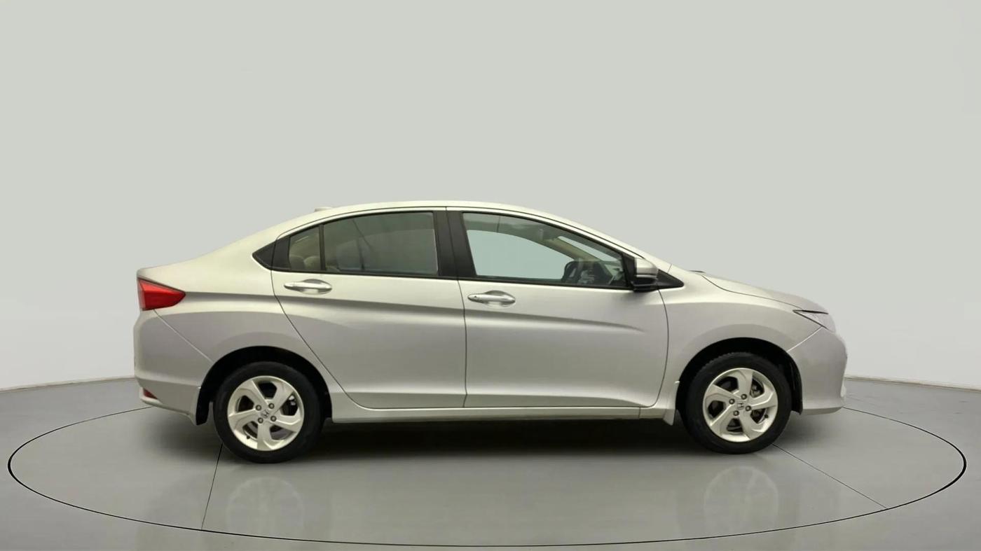 2016 Honda City 1.5L I-VTEC V MT, Petrol, Manual, 17,705 km, Right Side View