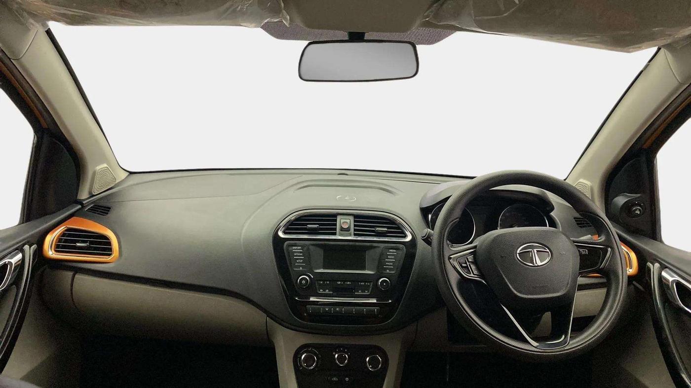 2018 Tata Tiago XZA PETROL, Petrol, Automatic, 17,160 km, Dashboard