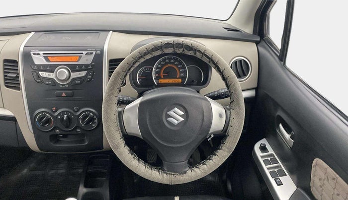 2015 Maruti Wagon R 1.0 VXI, Petrol, Manual, 29,034 km, Steering Wheel Close Up