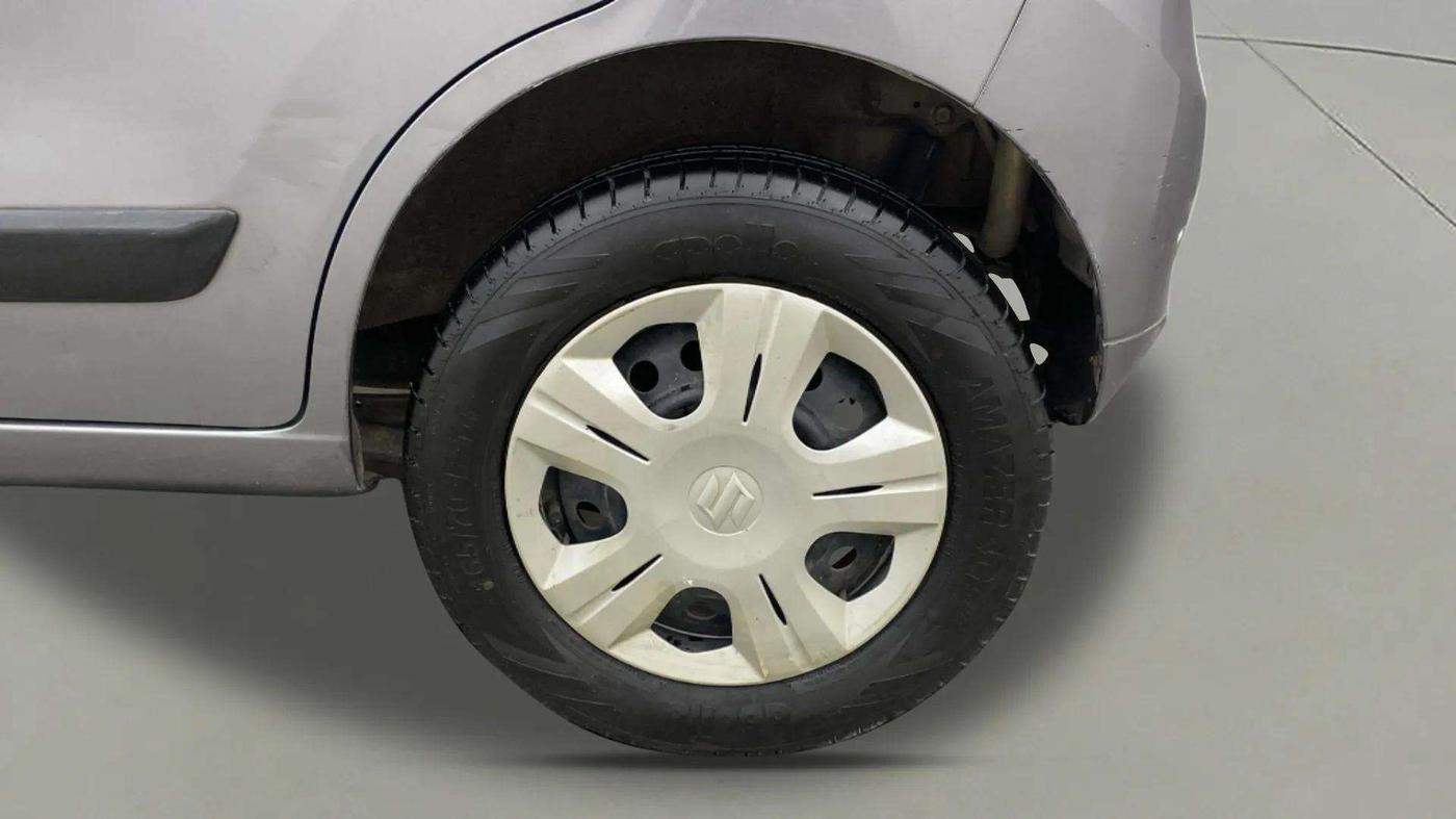 2015 Maruti Wagon R 1.0 VXI, Petrol, Manual, 29,061 km, Left Rear Wheel