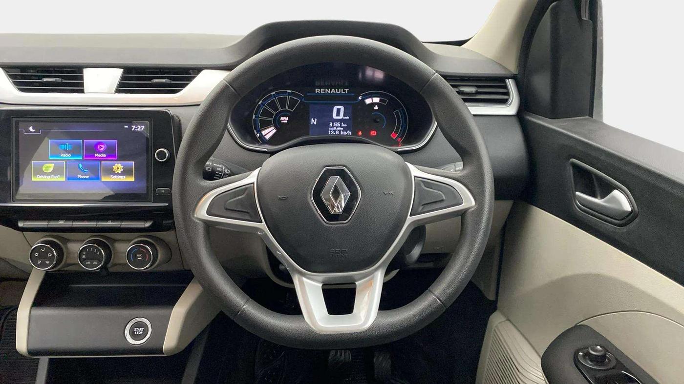 2020 Renault TRIBER RXZ AMT, Petrol, Automatic, 31,318 km, Steering Wheel Close Up