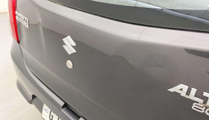 2017 Maruti Alto 800 VXI, Petrol, Manual, 97,255 km, Dicky (Boot door) - Minor scratches
