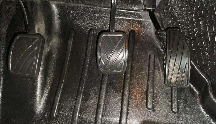 2023 Maruti Baleno ZETA PETROL 1.2, Petrol, Manual, 30,785 km, Pedals