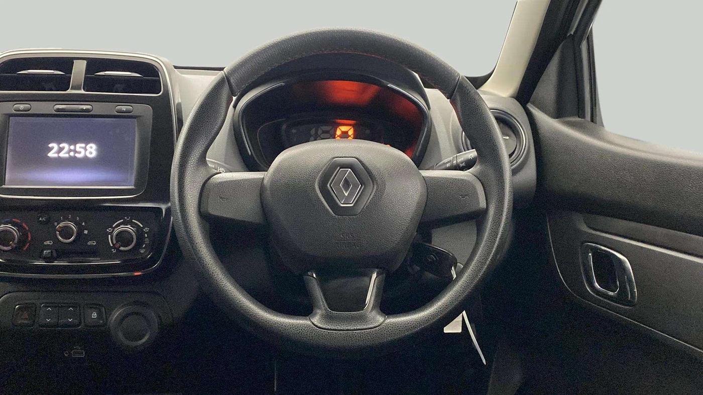 2019 Renault Kwid RXT 1.0 (O), Petrol, Manual, 27,354 km, Steering Wheel Close Up