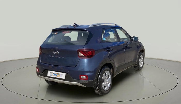 2021 Hyundai VENUE S+ 1.2, Petrol, Manual, 32,597 km, Right Back Diagonal