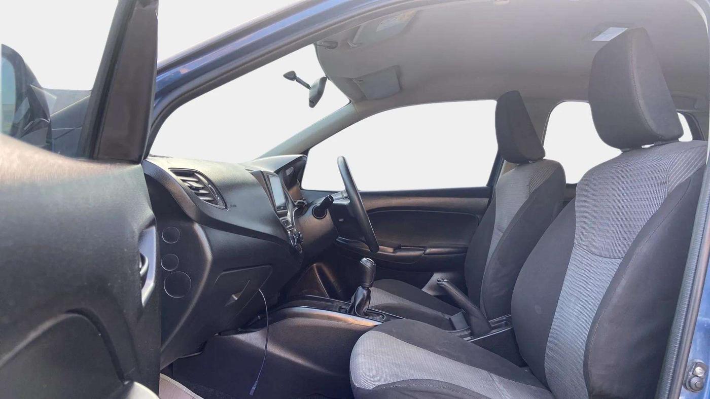 2017 Maruti Baleno SIGMA PETROL 1.2, Petrol, Manual, 66,868 km, Right Side Front Door Cabin