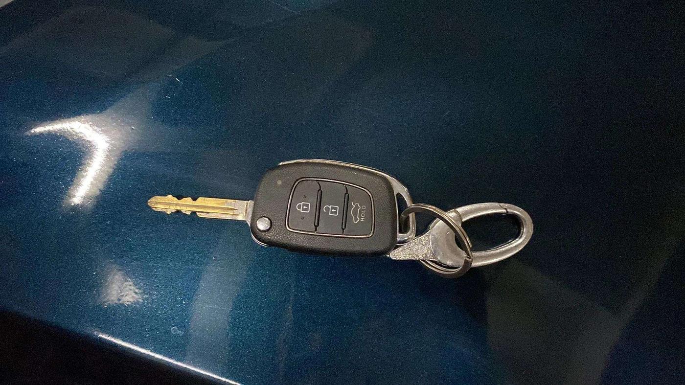2021 Hyundai GRAND I10 NIOS SPORTZ AMT 1.2 KAPPA VTVT, Petrol, Automatic, 38,796 km, Key Close Up