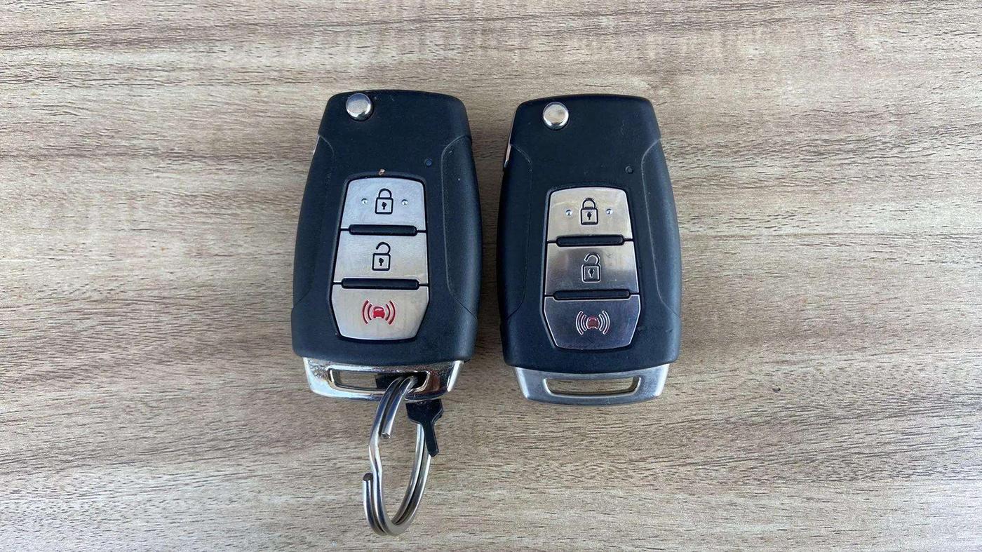 2020 Mahindra XUV300 W8 1.5 DIESEL AMT, Diesel, Automatic, 96,165 km, Key Close Up