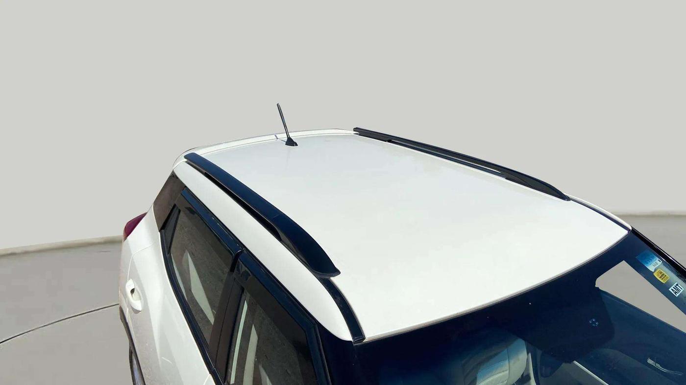 2020 Mahindra XUV300 W8 1.5 DIESEL AMT, Diesel, Automatic, 96,165 km, Roof