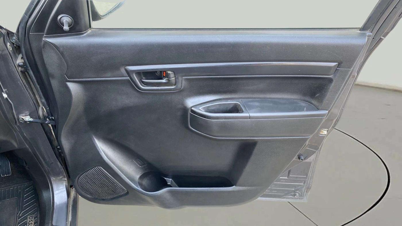 2021 Maruti S PRESSO VXI+, Petrol, Manual, 37,357 km, Driver Side Door Panels Control