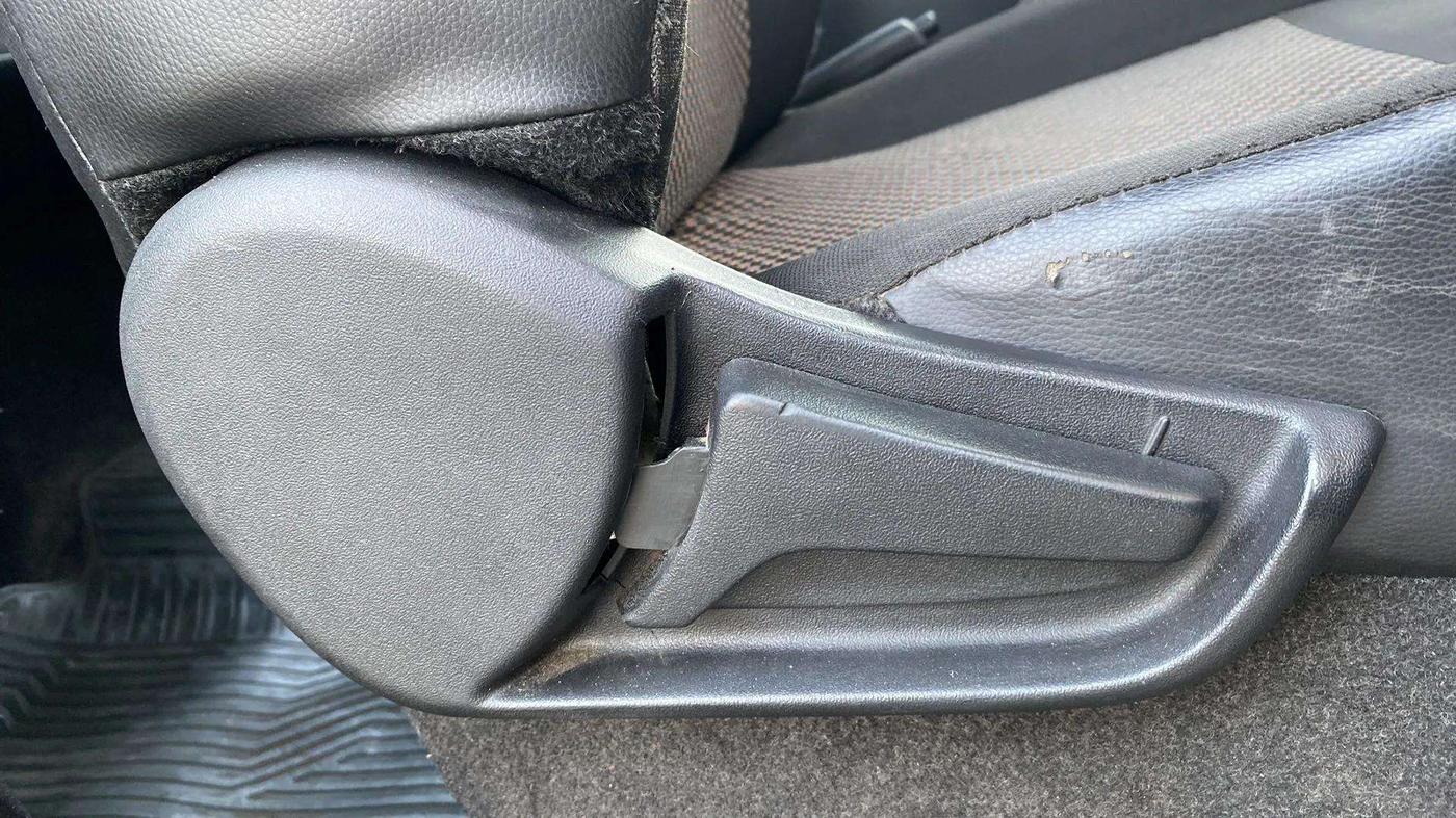 2021 Maruti S PRESSO VXI+, Petrol, Manual, 37,357 km, Driver Side Adjustment Panel