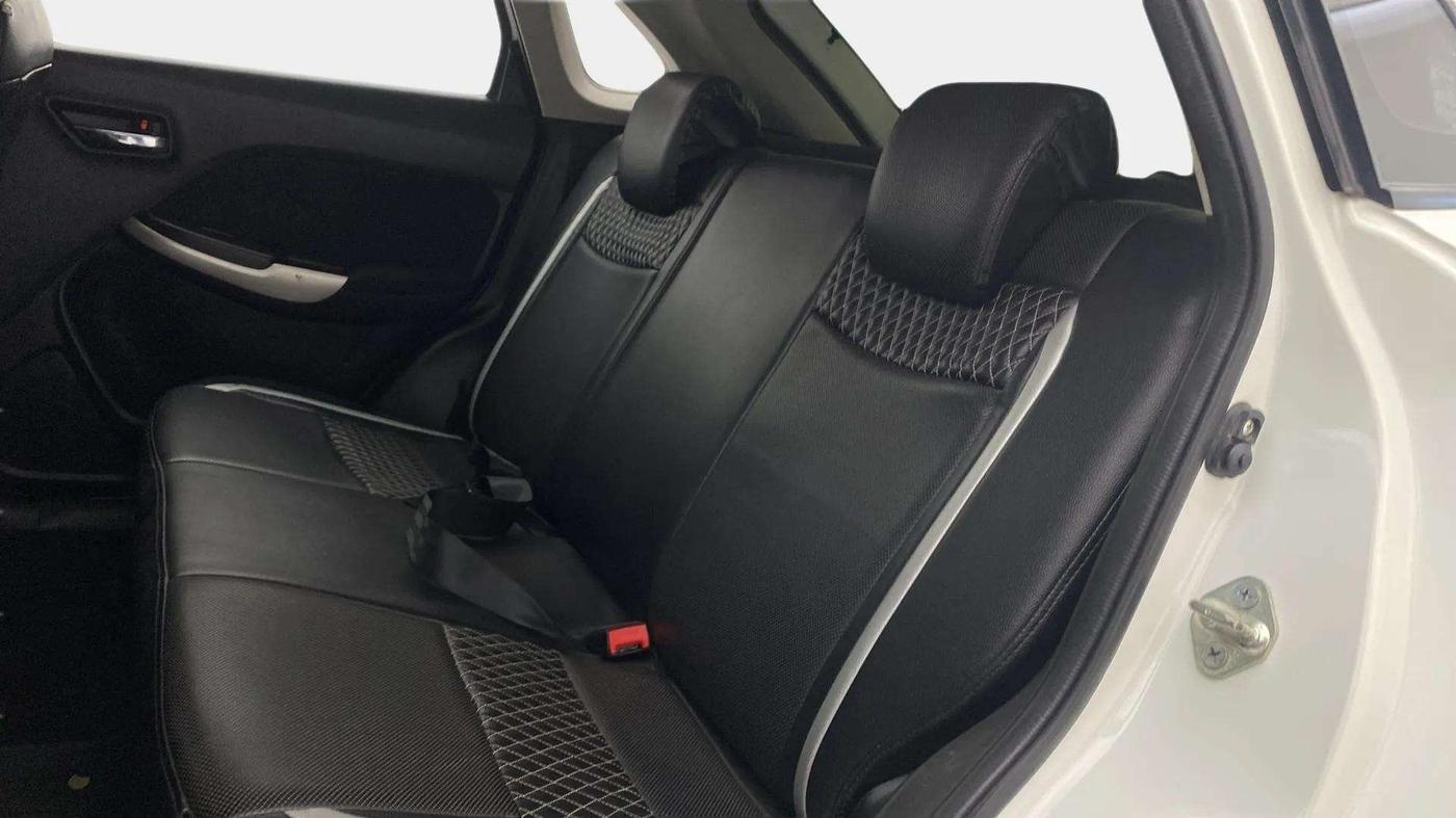2017 Maruti Baleno DELTA PETROL 1.2, Petrol, Manual, 55,747 km, Right Side Rear Door Cabin