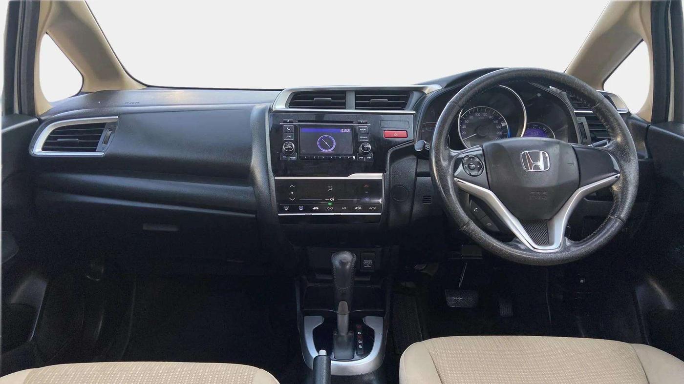 2015 Honda Jazz 1.2L I-VTEC V AT, Petrol, Automatic, 1,10,023 km, Dashboard