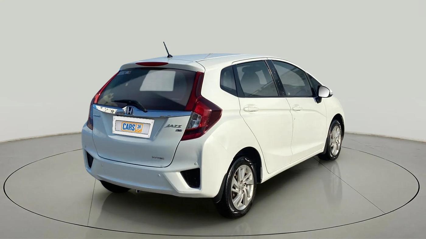 2015 Honda Jazz 1.2L I-VTEC V AT, Petrol, Automatic, 1,10,023 km, Right Back Diagonal