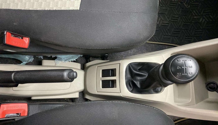 2022 Maruti Alto VXI, Petrol, Manual, 4,916 km, Gear Lever