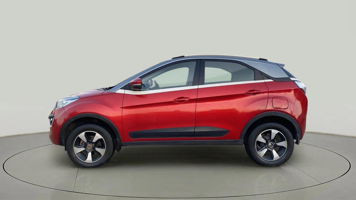 2018 Tata NEXON XZ PLUS PETROL, Petrol, Manual, 27,402 km, Left Side