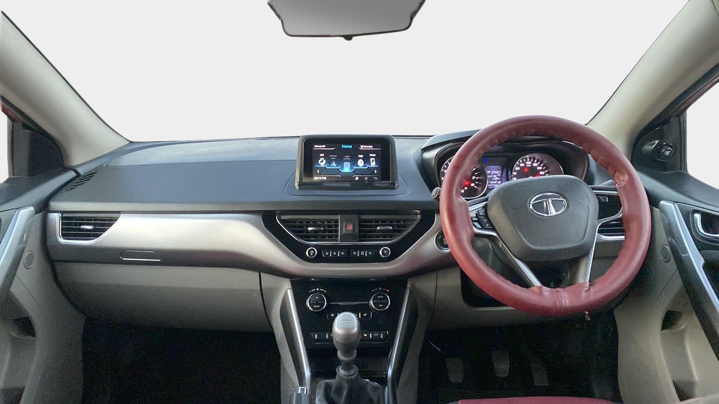 2018 Tata NEXON XZ PLUS PETROL, Petrol, Manual, 27,402 km, Dashboard