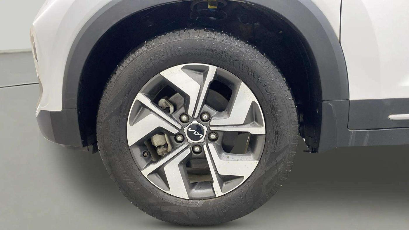 2023 KIA SONET HTX 1.0 IMT, Petrol, Manual, 42,583 km, Left Front Wheel