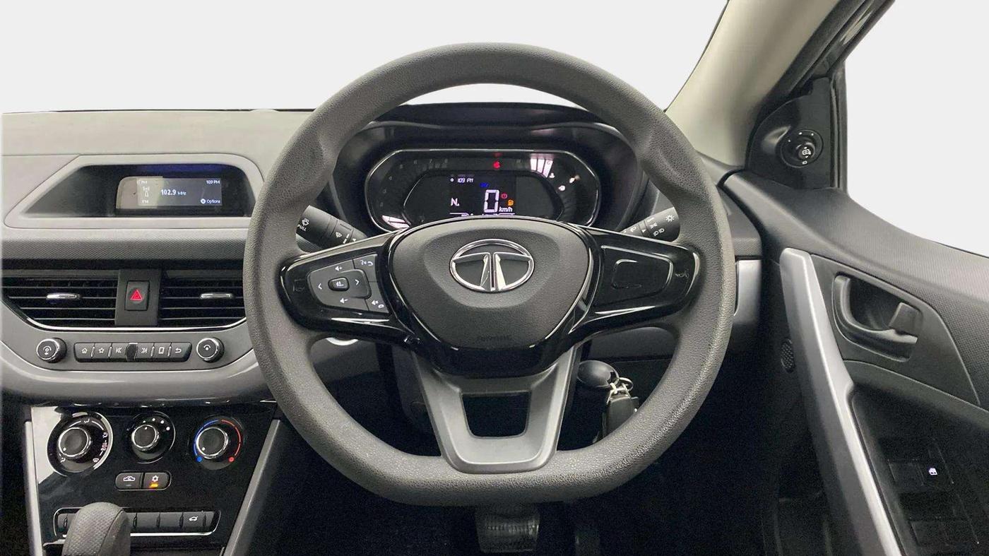 2021 Tata NEXON XMA SUNROOF PETROL, Petrol, Automatic, 9,602 km, Steering Wheel Close Up