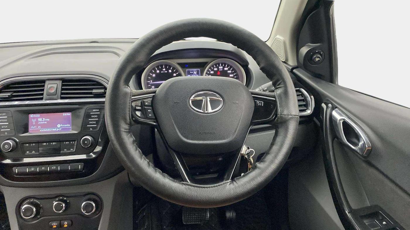 2017 Tata TIGOR XZA PETROL, Petrol, Automatic, 50,685 km, Steering Wheel Close Up