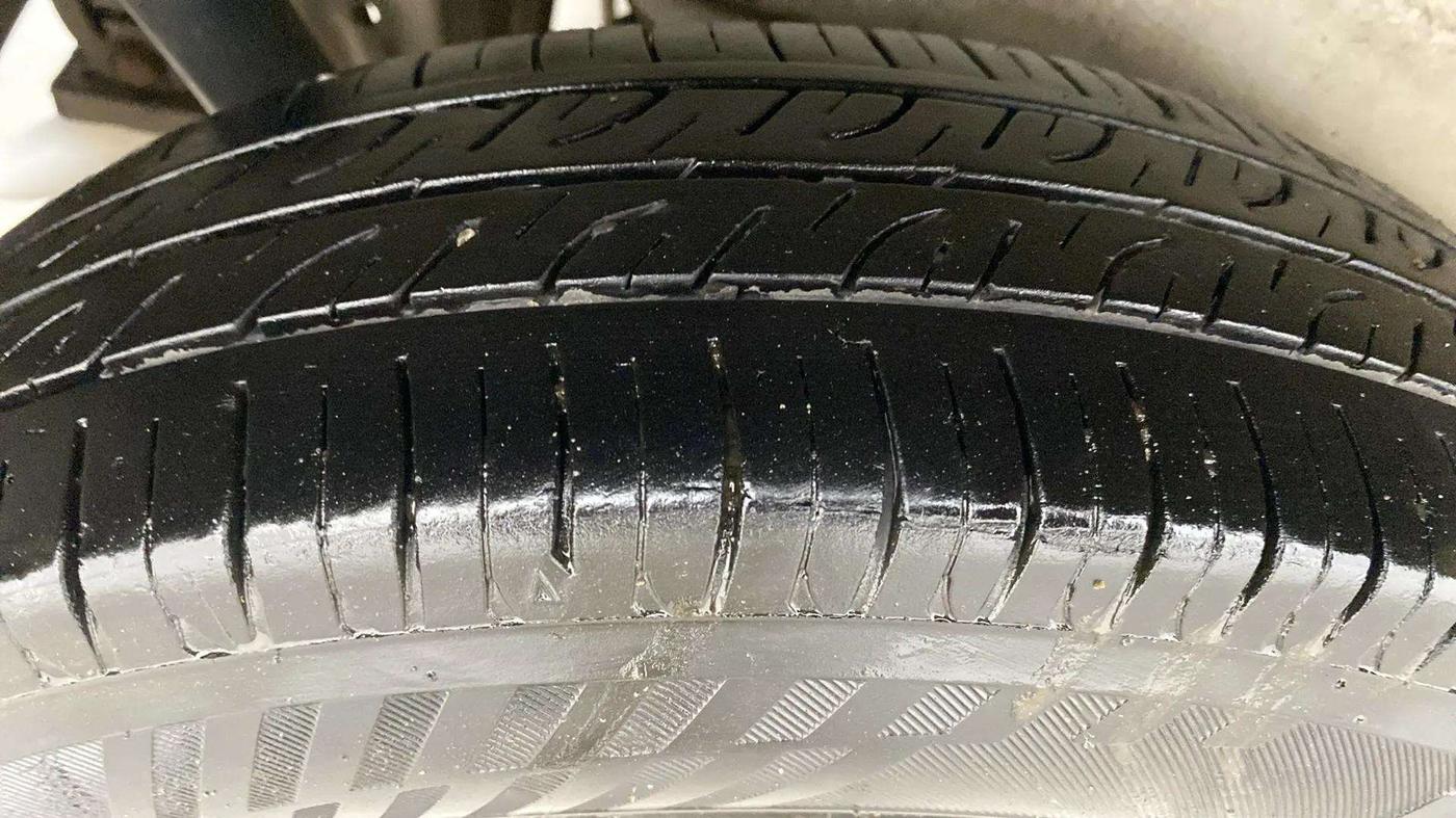 2018 Maruti Wagon R 1.0 LXI CNG, CNG, Manual, 51,213 km, Right Rear Tyre Tread