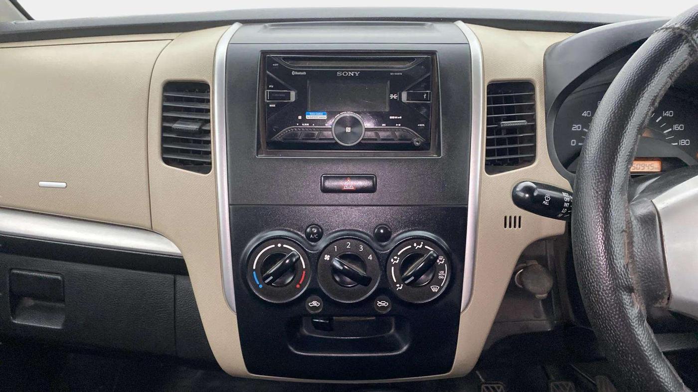 2018 Maruti Wagon R 1.0 LXI CNG, CNG, Manual, 51,213 km, Air Conditioner