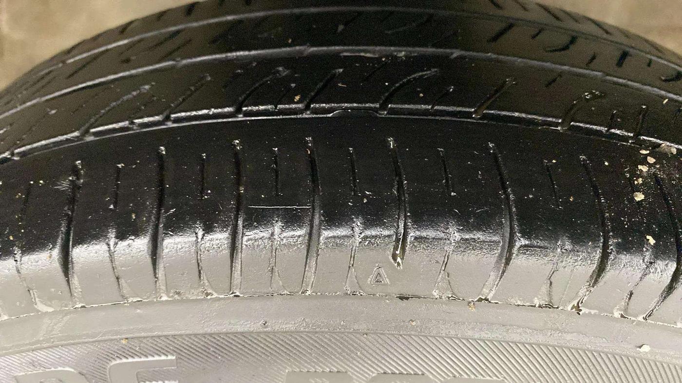 2018 Maruti Wagon R 1.0 LXI CNG, CNG, Manual, 51,213 km, Right Front Tyre Tread