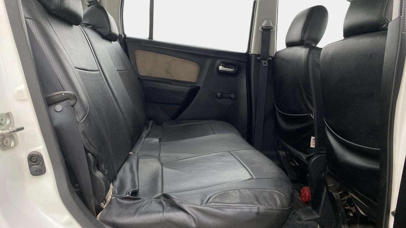 2018 Maruti Wagon R 1.0 LXI CNG, CNG, Manual, 51,213 km, Right Side Rear Door Cabin
