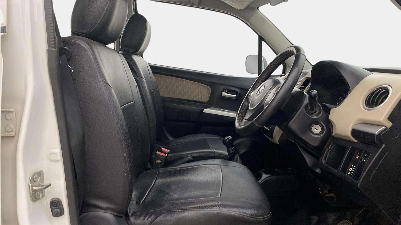 2018 Maruti Wagon R 1.0 LXI CNG, CNG, Manual, 51,213 km, Right Side Front Door Cabin