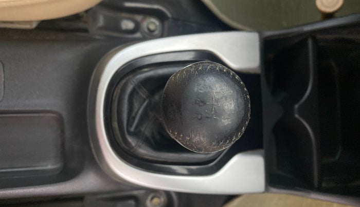 2016 Honda Jazz 1.2L I-VTEC V, Petrol, Manual, 82,632 km, Gear Lever