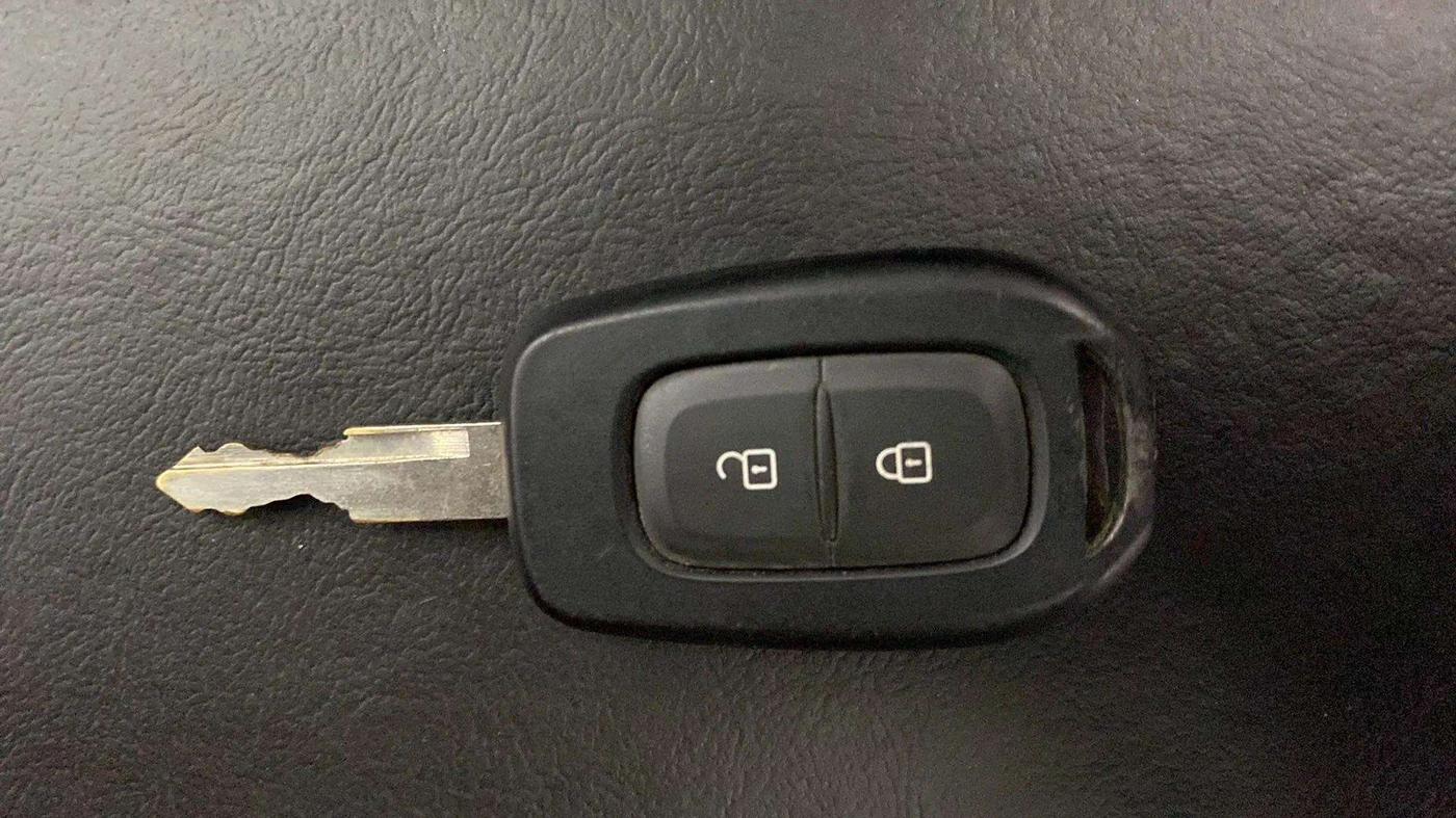 2018 Datsun Go T (O), Petrol, Manual, 44,252 km, Key Close Up