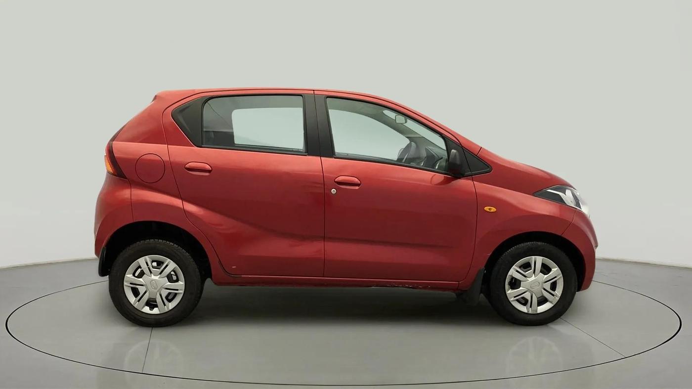 2018 Datsun Go T (O), Petrol, Manual, 44,252 km, Right Side View