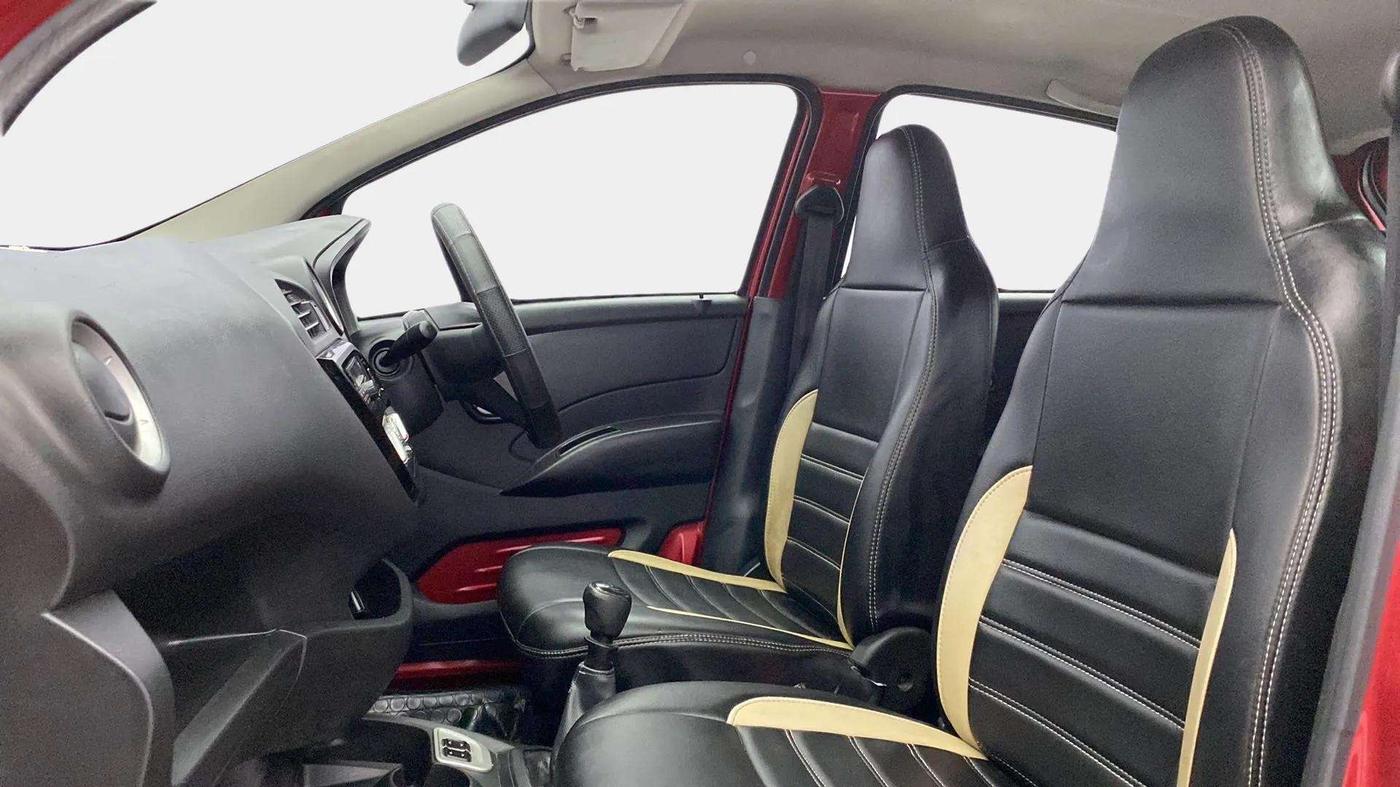 2018 Datsun Go T (O), Petrol, Manual, 44,252 km, Right Side Front Door Cabin