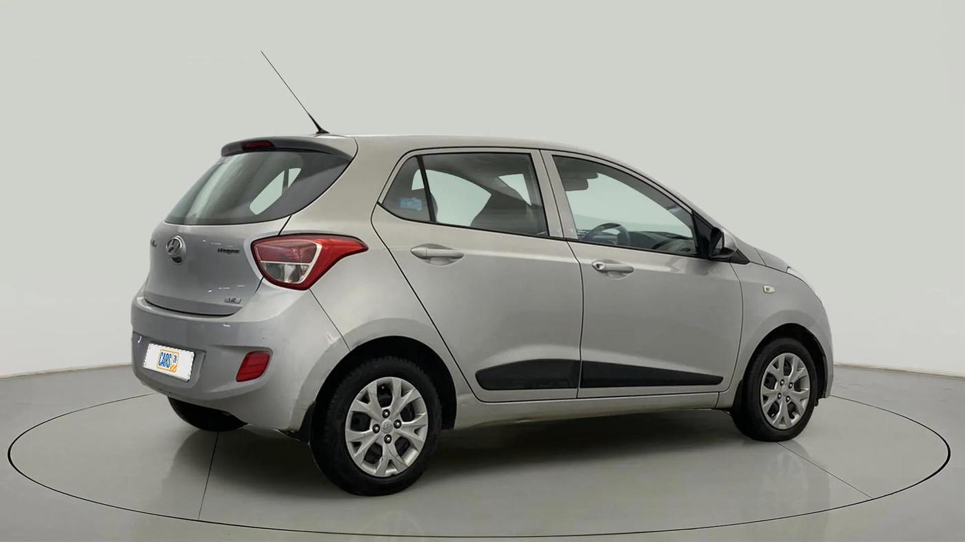 2015 Hyundai Grand i10 MAGNA 1.2 KAPPA VTVT, Petrol, Manual, 27,108 km, Right Back Diagonal