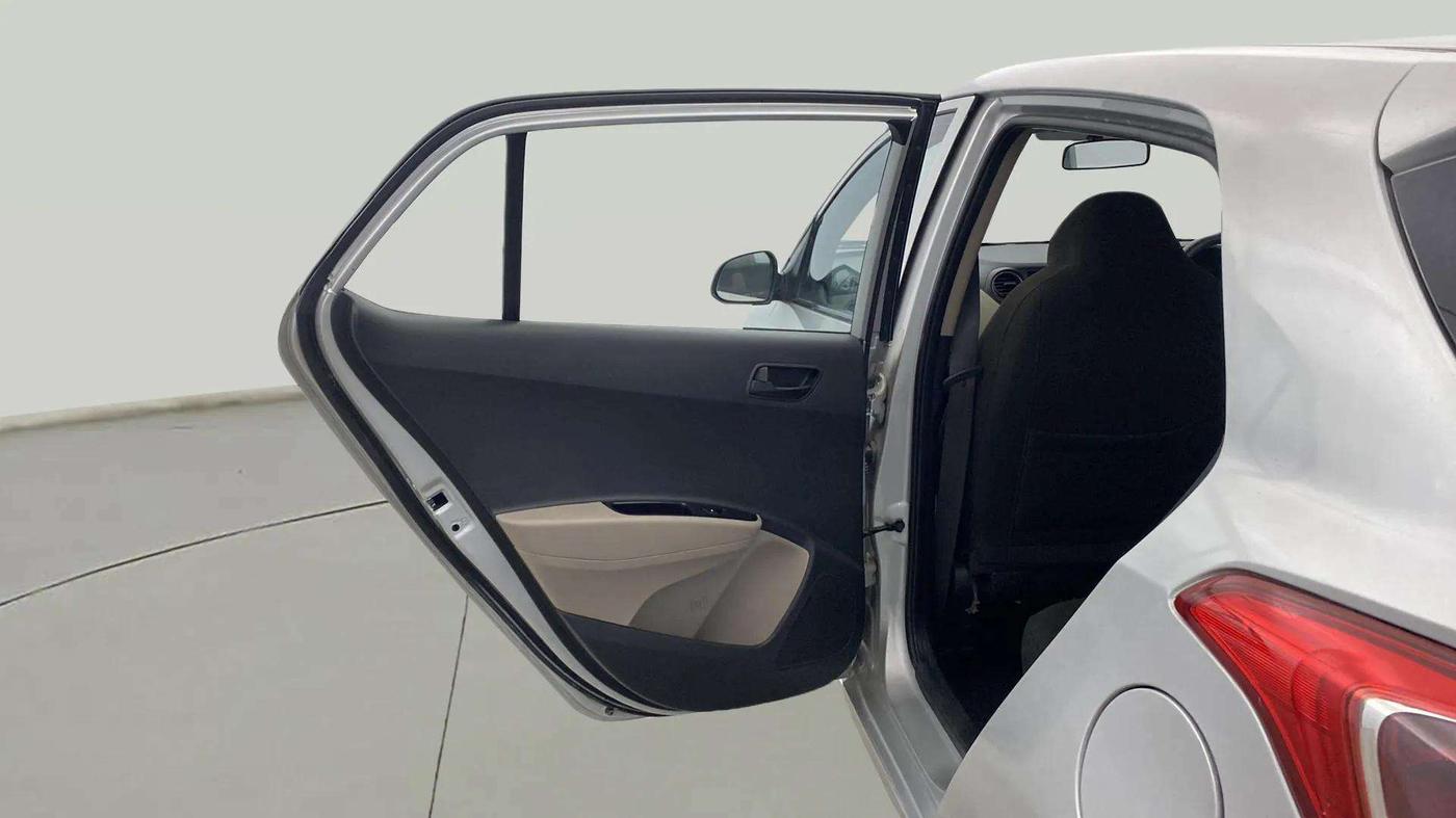 2015 Hyundai Grand i10 MAGNA 1.2 KAPPA VTVT, Petrol, Manual, 27,108 km, LHS Rear Door