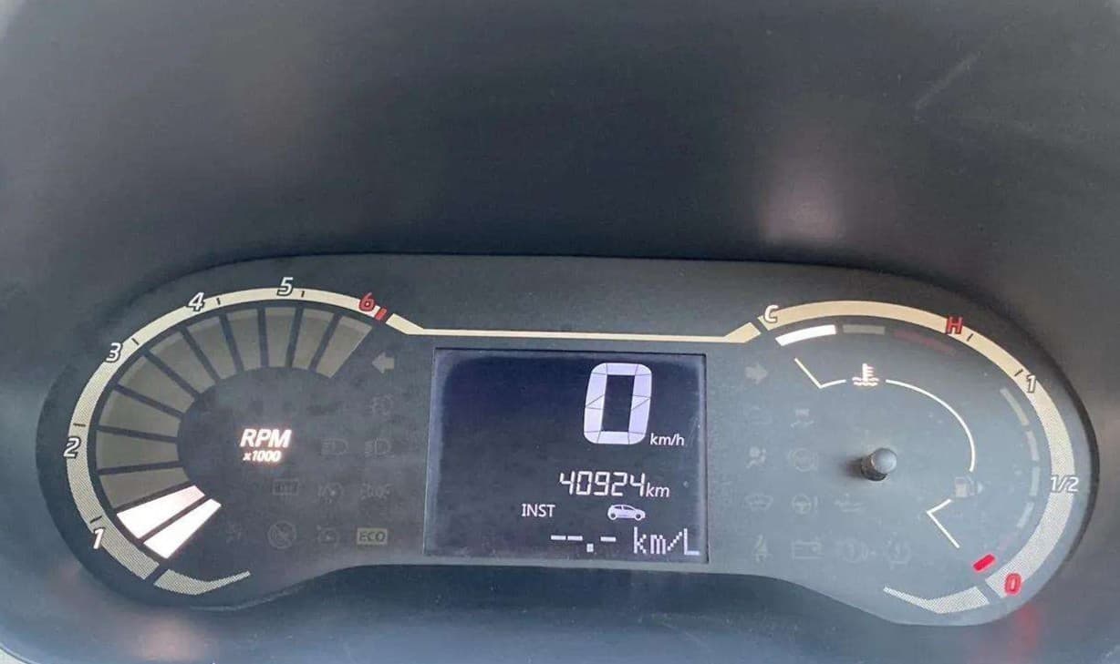 2022 Nissan MAGNITE XL, Petrol, Manual, 40,960 km, Odometer Image