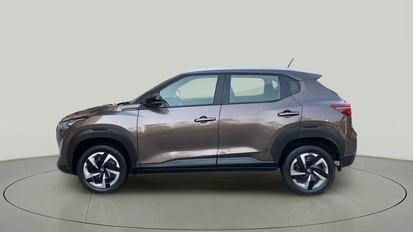 2022 Nissan MAGNITE XL, Petrol, Manual, 40,960 km, Left Side