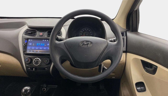 2013 Hyundai Eon ERA +, Petrol, Manual, 42,353 km, Steering Wheel Close Up