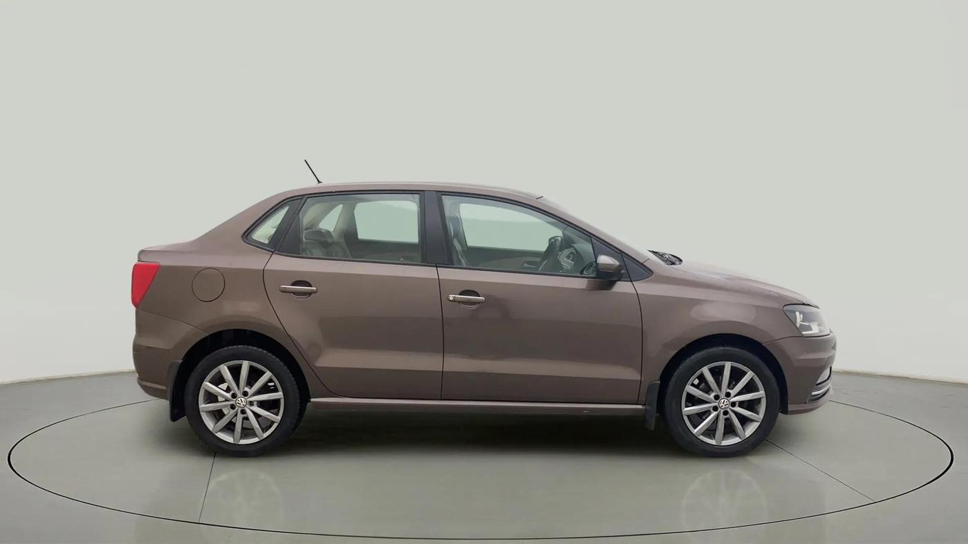 2019 Volkswagen Ameo HIGHLINE PLUS 1.5L AT 16 ALLOY, Diesel, Automatic, 94,461 km, Right Side View