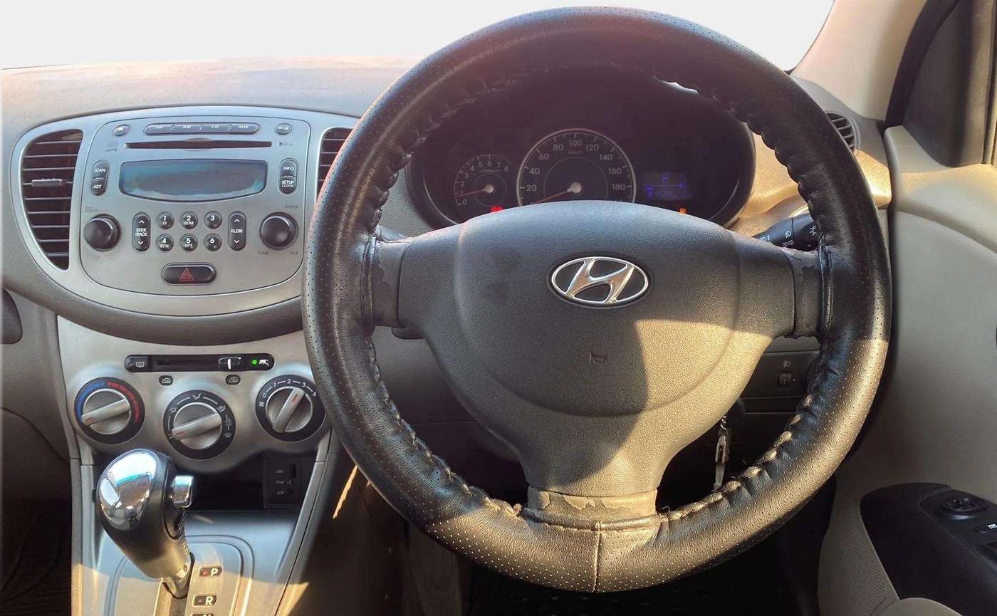 2013 Hyundai i10 SPORTZ 1.2 AT, Petrol, Automatic, 81,563 km, Steering Wheel Close Up