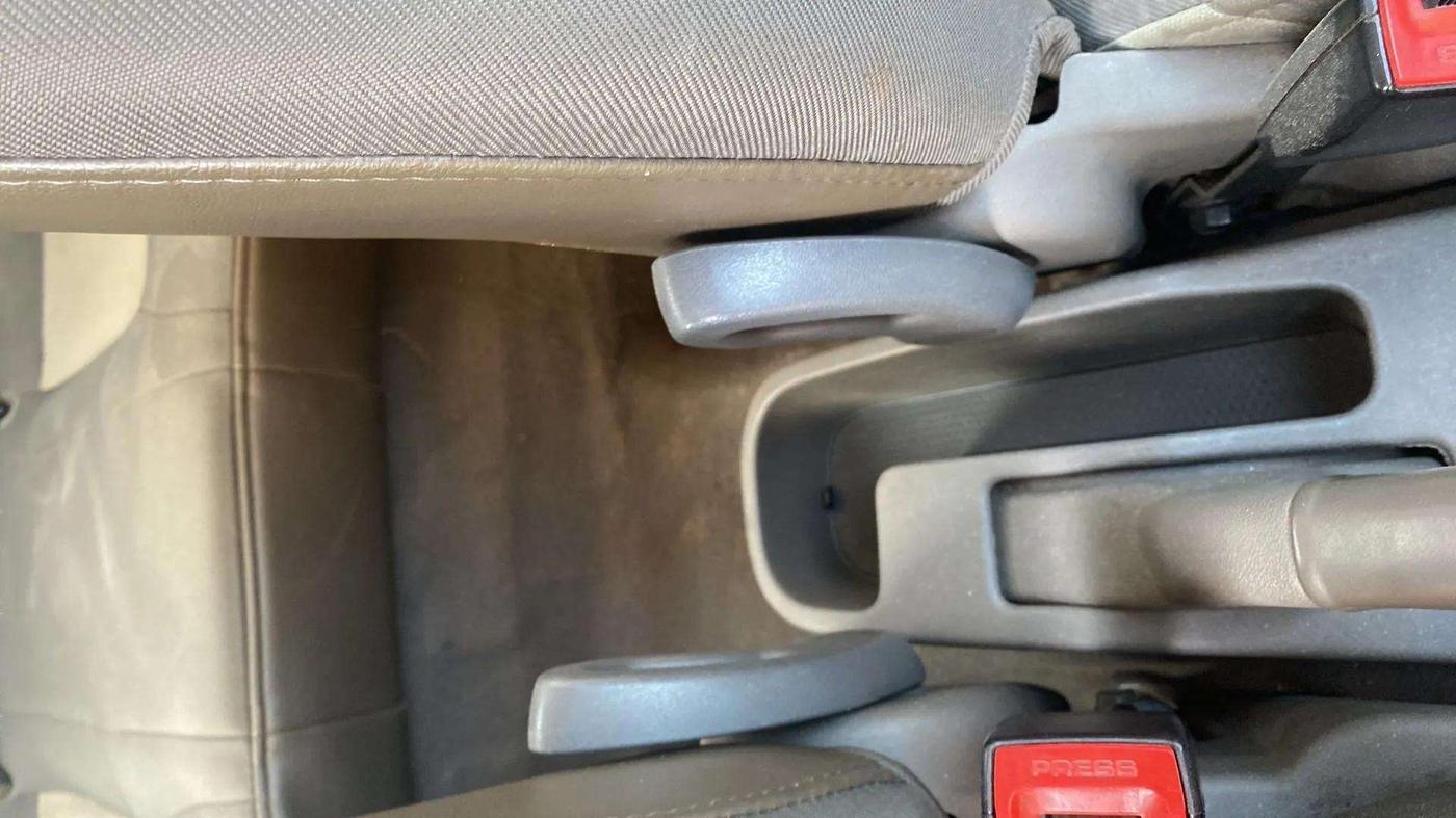 2013 Hyundai i10 SPORTZ 1.2 AT, Petrol, Automatic, 81,563 km, Driver Side Adjustment Panel