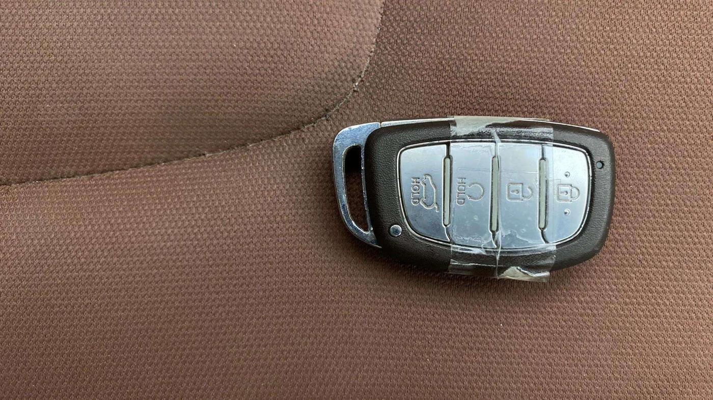 2021 Hyundai ALCAZAR PRESTIGE (O) 6STR 2.0 AT, Petrol, Automatic, 21,274 km, Key Close Up