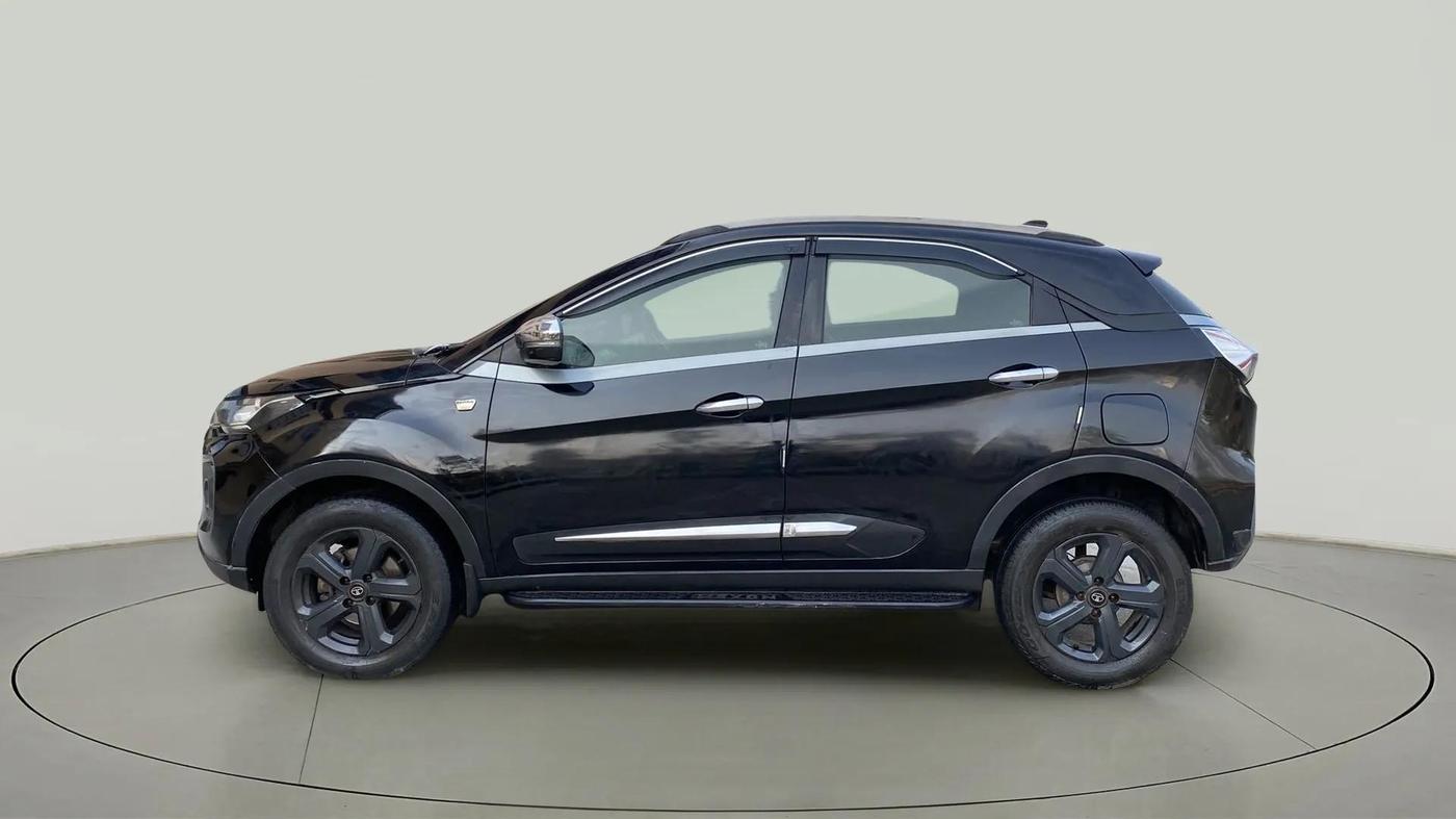 2022 Tata NEXON XZ PLUS (O) DIESEL DARK EDITION, Diesel, Manual, 60,093 km, Left Side