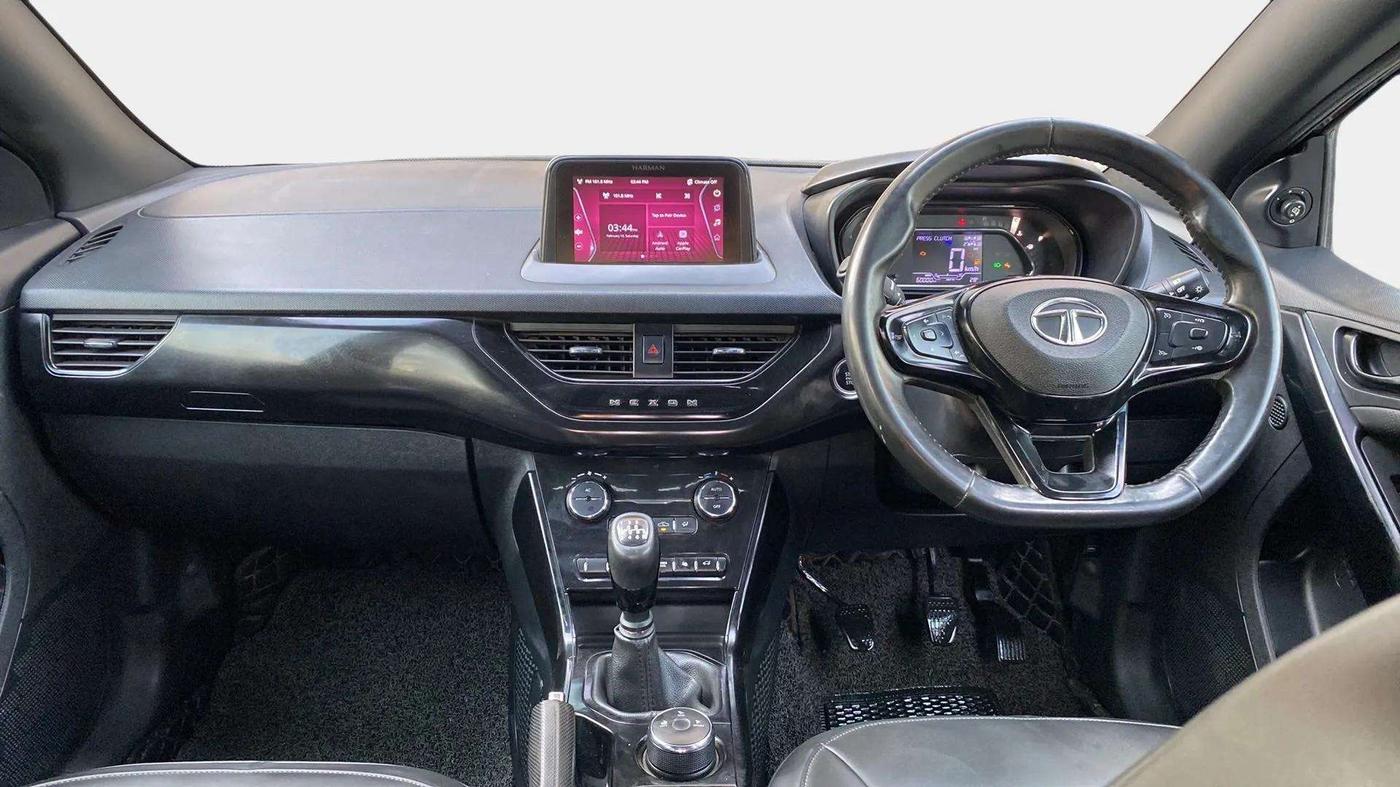 2022 Tata NEXON XZ PLUS (O) DIESEL DARK EDITION, Diesel, Manual, 60,093 km, Dashboard