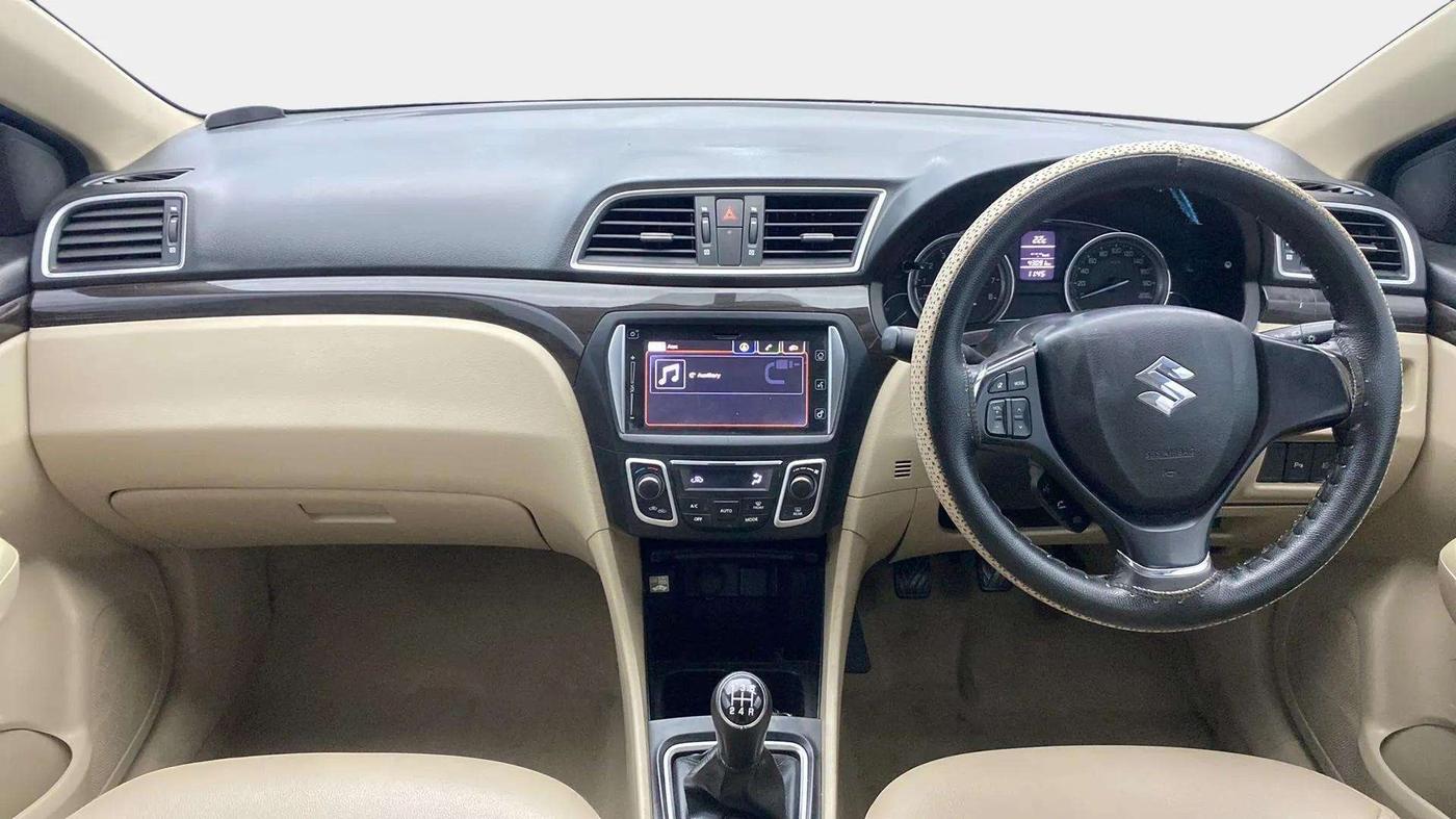 2016 Maruti Ciaz ZXI+, Petrol, Manual, 43,157 km, Dashboard