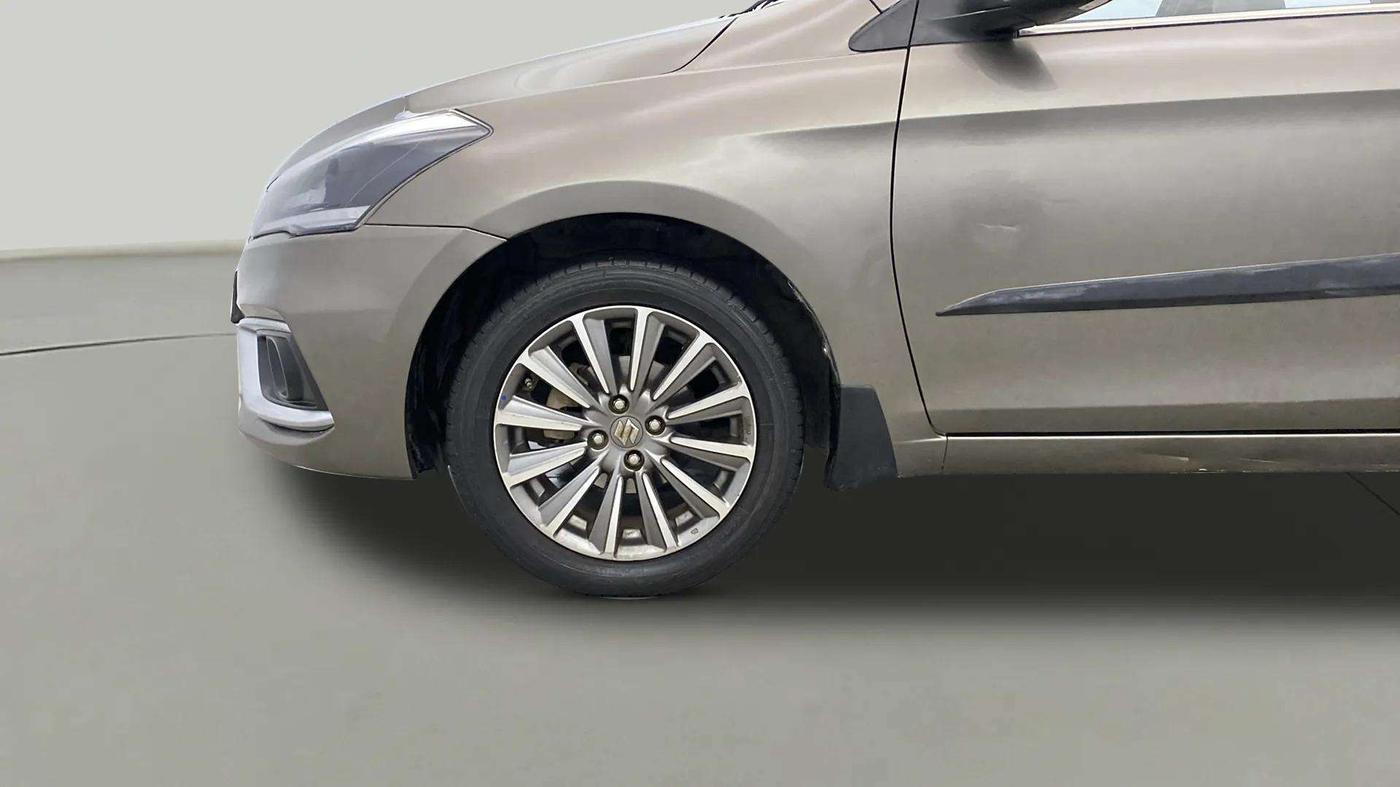 2020 Maruti Ciaz ALPHA 1.5 SHVS PETROL, Petrol, Manual, 37,537 km, Left Front Wheel